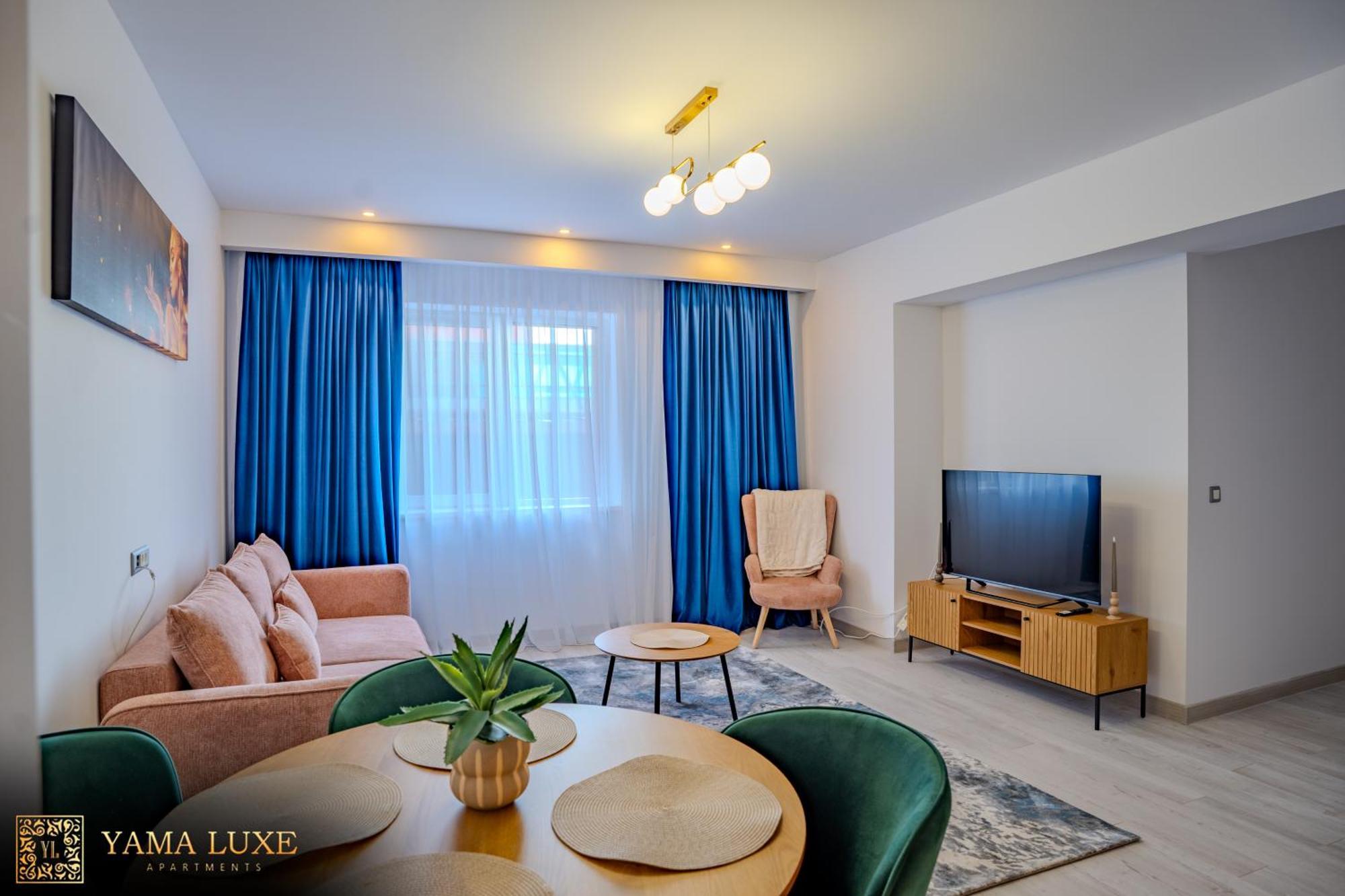 בוקרשט Yamaluxe Apartments - Blue & Pink Vibes מראה חיצוני תמונה